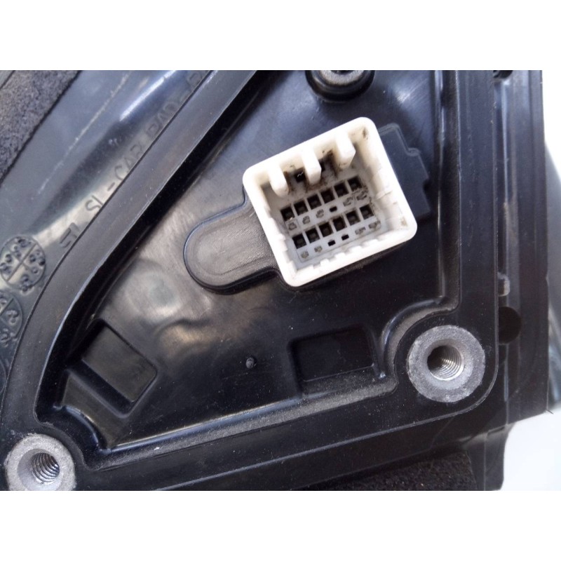 Recambio de retrovisor derecho electrico para kia sportage drive 4x4 referencia OEM IAM   E2-B5-60-2