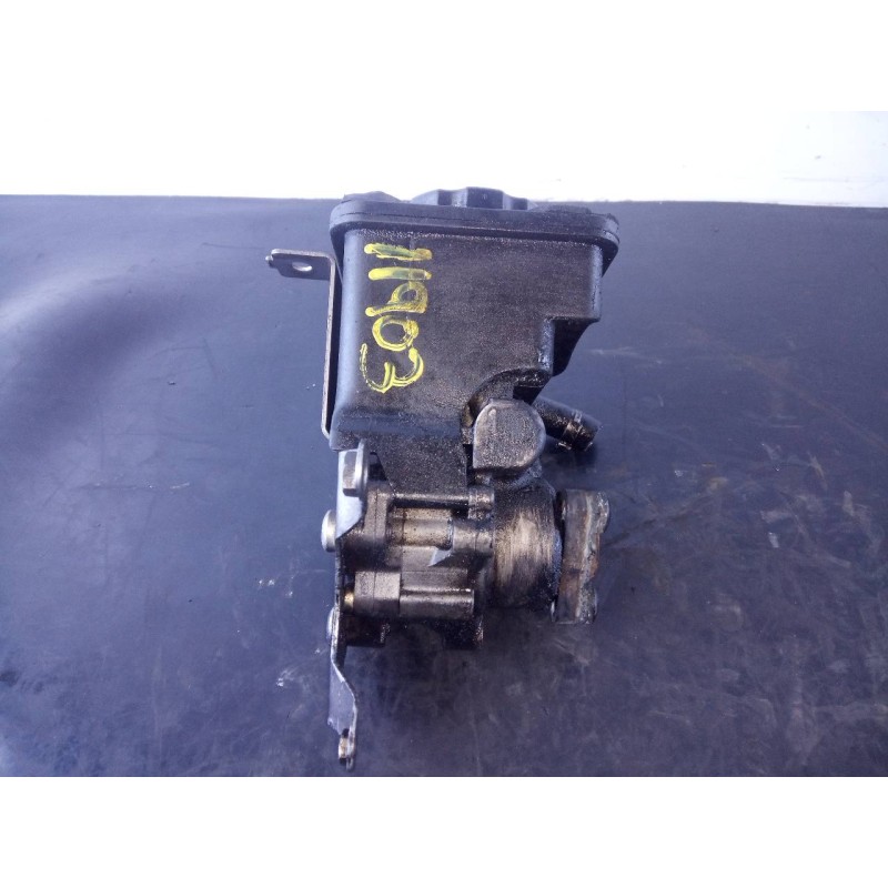 Recambio de bomba direccion para bmw serie 5 berlina (e60) 520d referencia OEM IAM 7693974101  P3-B4-12-2