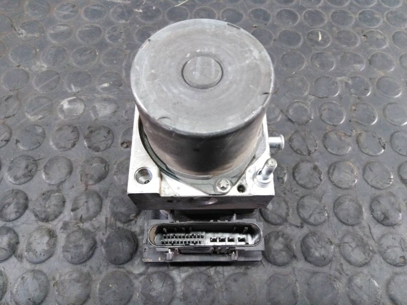 Recambio de abs para nissan qashqai (j10) acenta referencia OEM IAM 47660JD000 0265800609 P3-A8-23-5