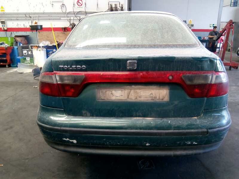 seat toledo (1m2) del año 1999