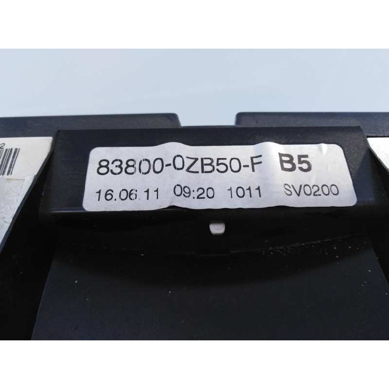 Recambio de cuadro instrumentos para toyota auris luna referencia OEM IAM 838000ZB50F  E3-B2-7-3