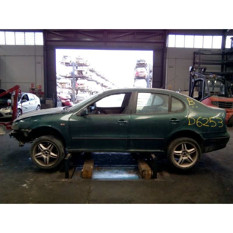 seat toledo (1m2) del año 1999