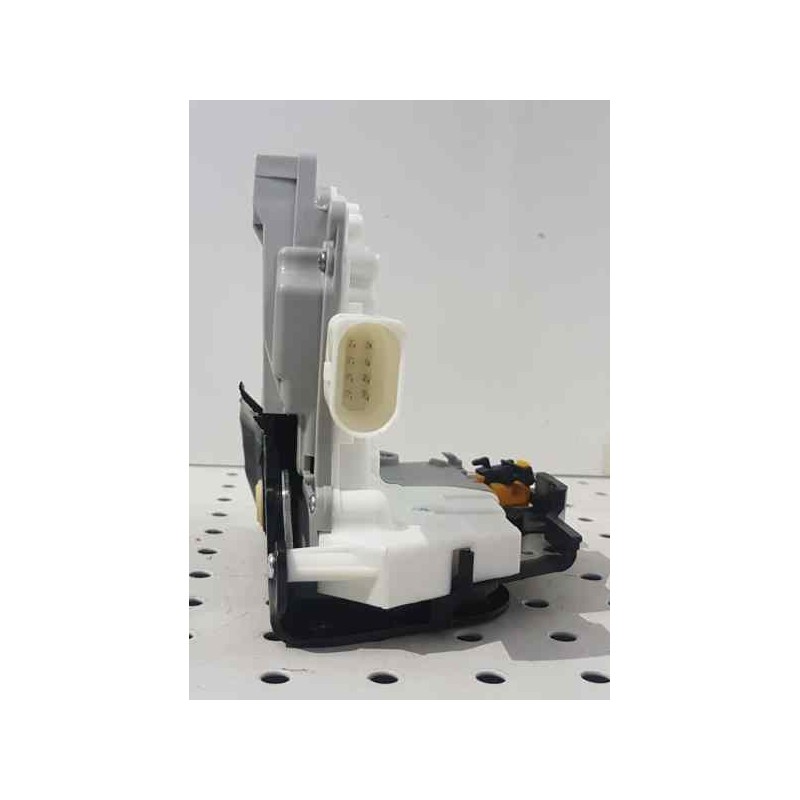 Recambio de cerradura puerta trasera izquierda para universal cerradura trasera izquierda audi referencia OEM IAM 8E0839015AA NU