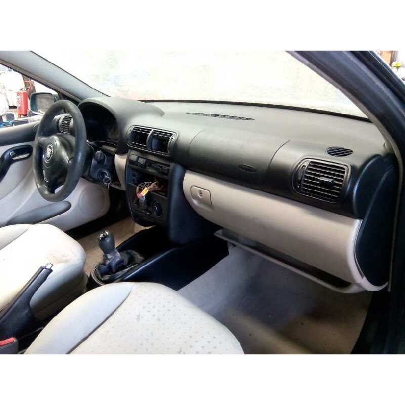seat toledo (1m2) del año 1999