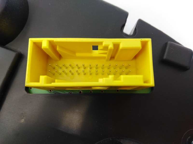 Recambio de cuadro instrumentos para peugeot 308 sw envy referencia OEM IAM 9806132480  E3-B2-45-2