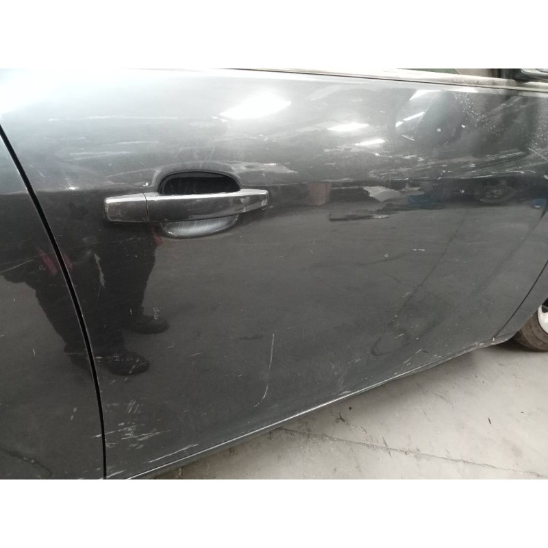 Recambio de puerta delantera derecha para opel insignia berlina cosmo referencia OEM IAM   
