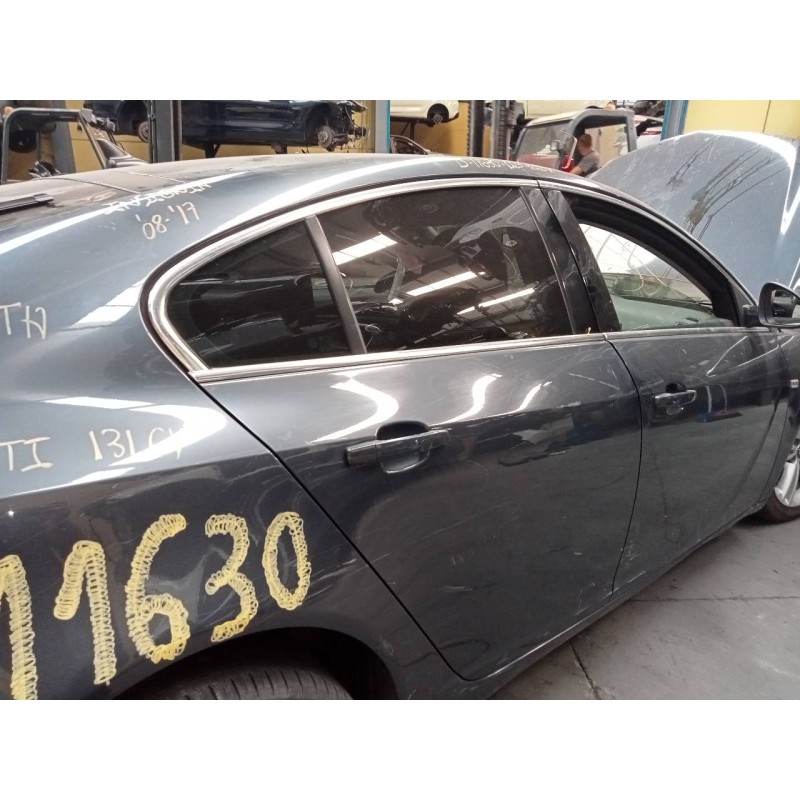Recambio de puerta trasera derecha para opel insignia berlina cosmo referencia OEM IAM   