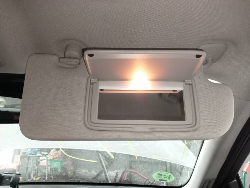 Recambio de parasol derecho para infiniti q50 premiun referencia OEM IAM   