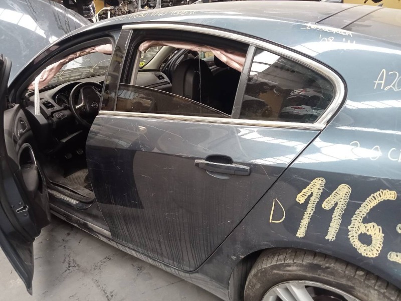Recambio de puerta trasera izquierda para opel insignia berlina cosmo referencia OEM IAM   