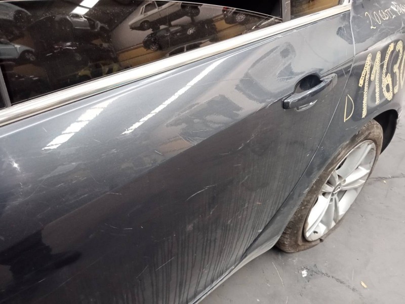 Recambio de puerta trasera izquierda para opel insignia berlina cosmo referencia OEM IAM   