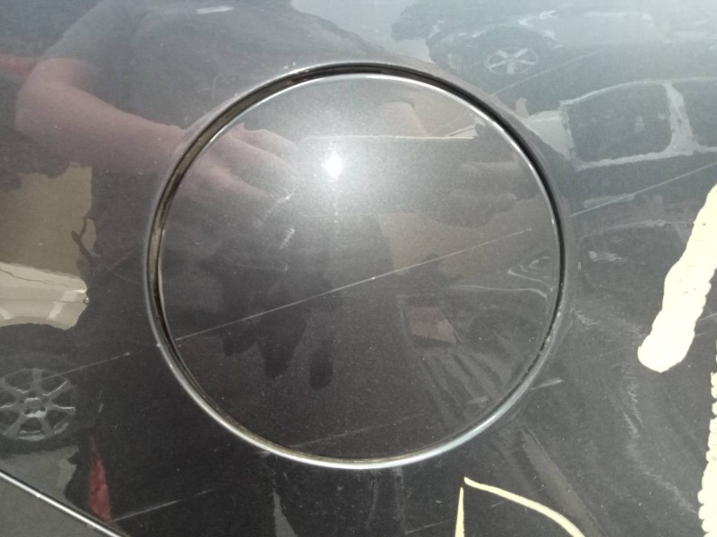 Recambio de tapa exterior combustible para opel insignia berlina cosmo referencia OEM IAM   