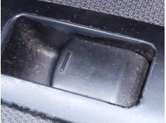 MANDO ELEVALUNAS DELANTERO DERECHO 