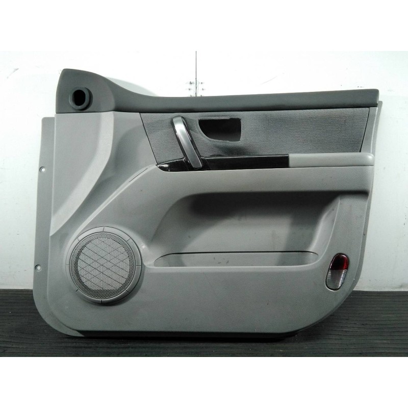 Recambio de guarnecido puerta delantera derecha para kia sorento 2.5 crdi concept referencia OEM IAM 823603E000  P2-A1-3