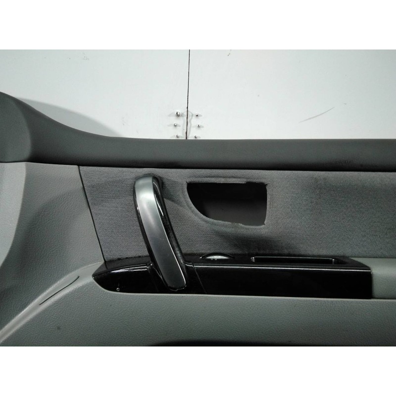 Recambio de guarnecido puerta delantera derecha para kia sorento 2.5 crdi concept referencia OEM IAM 823603E000  P2-A1-3