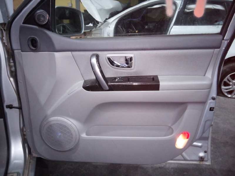 Recambio de guarnecido puerta delantera derecha para kia sorento 2.5 crdi concept referencia OEM IAM 823603E000  P2-A1-3