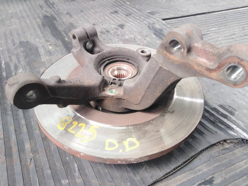 Recambio de mangueta delantera derecha para suzuki samurai (sj) hardtop referencia OEM IAM 123183  P1-A4-35