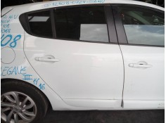 PUERTA TRASERA DERECHA 