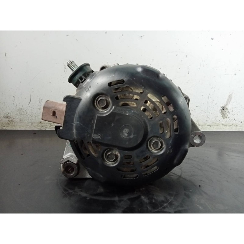 Recambio de alternador para hyundai i30 (gd) style referencia OEM IAM 373002A700  P3-A5-28-3