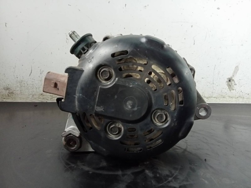Recambio de alternador para hyundai i30 (gd) style referencia OEM IAM 373002A700  P3-A5-28-3