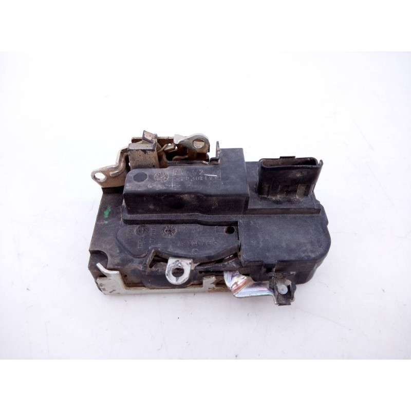 Recambio de cerradura puerta delantera izquierda para citroën berlingo referencia OEM IAM   E1-A4-44-1