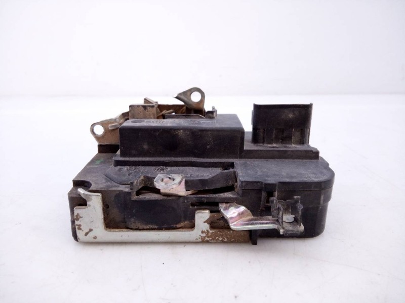 Recambio de cerradura puerta delantera izquierda para citroën berlingo referencia OEM IAM   E1-A4-44-1