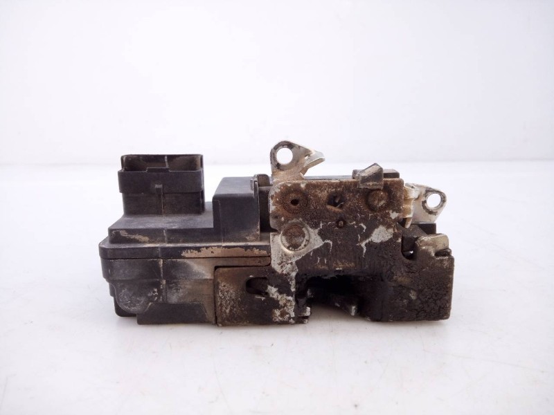 Recambio de cerradura puerta delantera izquierda para citroën berlingo referencia OEM IAM   E1-A4-44-1