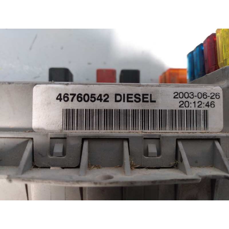 Recambio de caja reles / fusibles para fiat doblo cargo (223) referencia OEM IAM 46760542  E3-A4-20-1