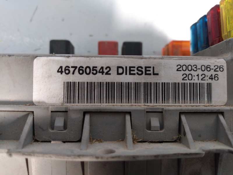 Recambio de caja reles / fusibles para fiat doblo cargo (223) referencia OEM IAM 46760542  E3-A4-20-1