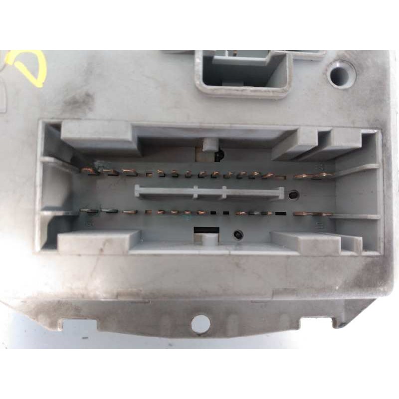 Recambio de caja reles / fusibles para fiat doblo cargo (223) referencia OEM IAM 46760542  E3-A4-20-1