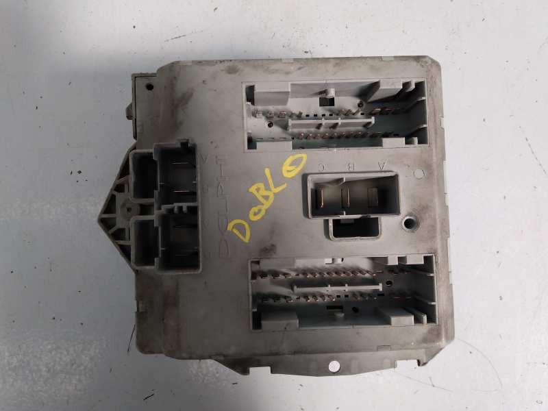 Recambio de caja reles / fusibles para fiat doblo cargo (223) referencia OEM IAM 46760542  E3-A4-20-1