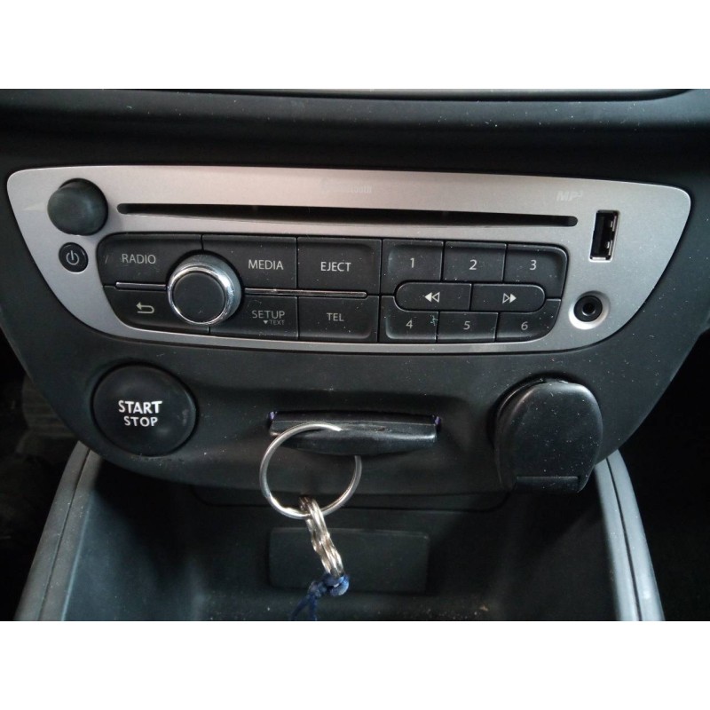 Recambio de sistema navegacion gps para renault megane iii berlina 5 p limited referencia OEM IAM   