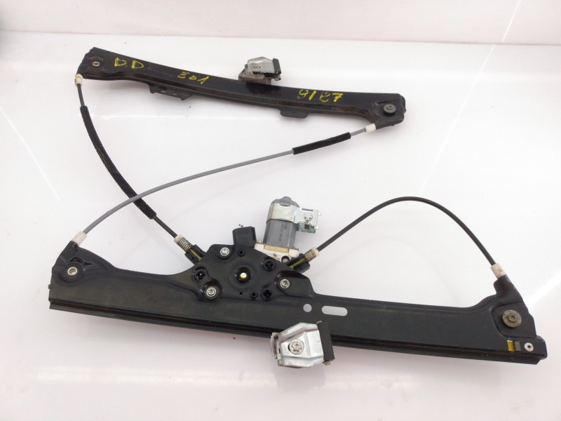 Recambio de elevalunas delantero derecho para bmw serie 5 touring (e61) 530d referencia OEM IAM 7075670  E1-B3-32-1