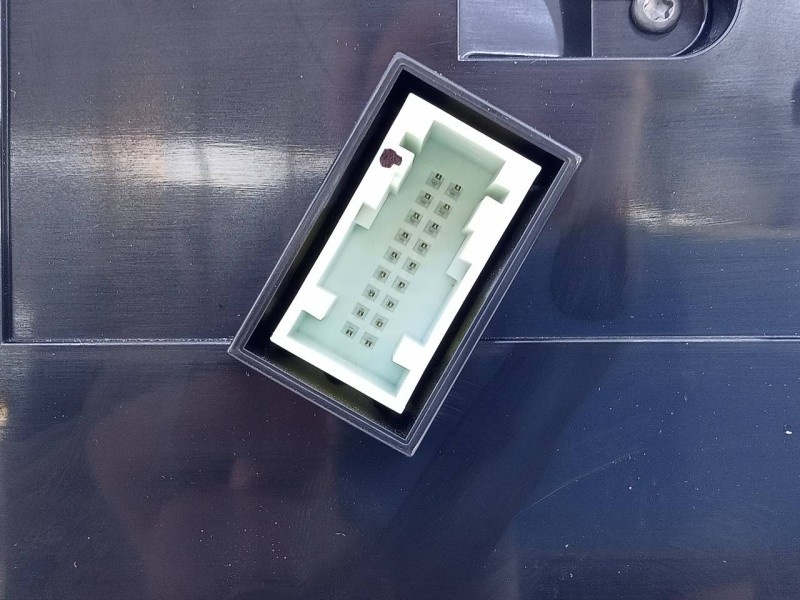 Recambio de cuadro instrumentos para citroën c3 live referencia OEM IAM 9813361380  E3-B2-29-1