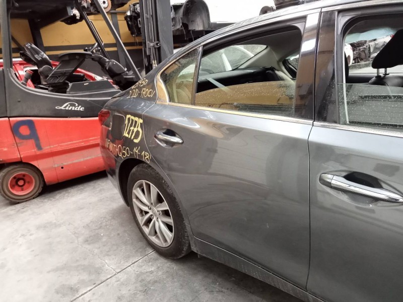 Recambio de puerta trasera derecha para infiniti q50 premiun referencia OEM IAM   