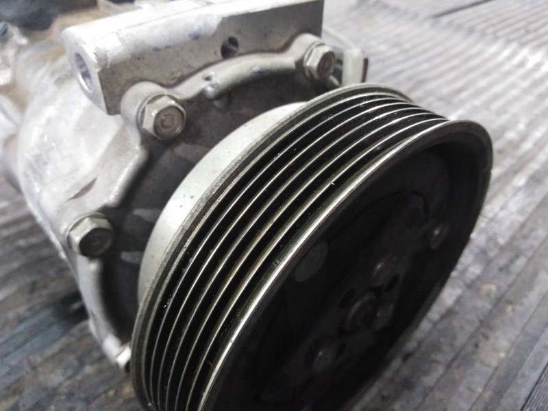Recambio de compresor aire acondicionado para dacia duster ambiance 4x4 referencia OEM IAM 9260062229R 03620907161 P3-A2-19-4