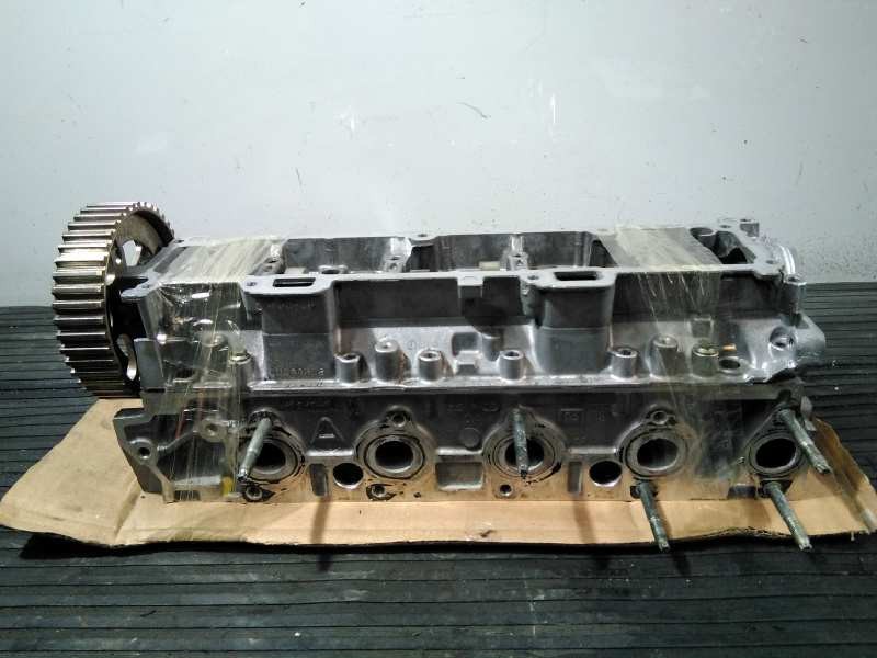 Recambio de culata para peugeot 206 berlina 1.4 hdi referencia OEM IAM 963896980  P1-A7-4