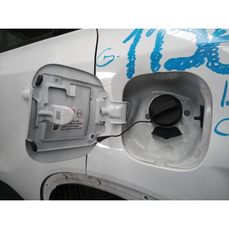 Recambio de tapa exterior combustible para suzuki vitara 1.4 s 4x4 referencia OEM IAM   