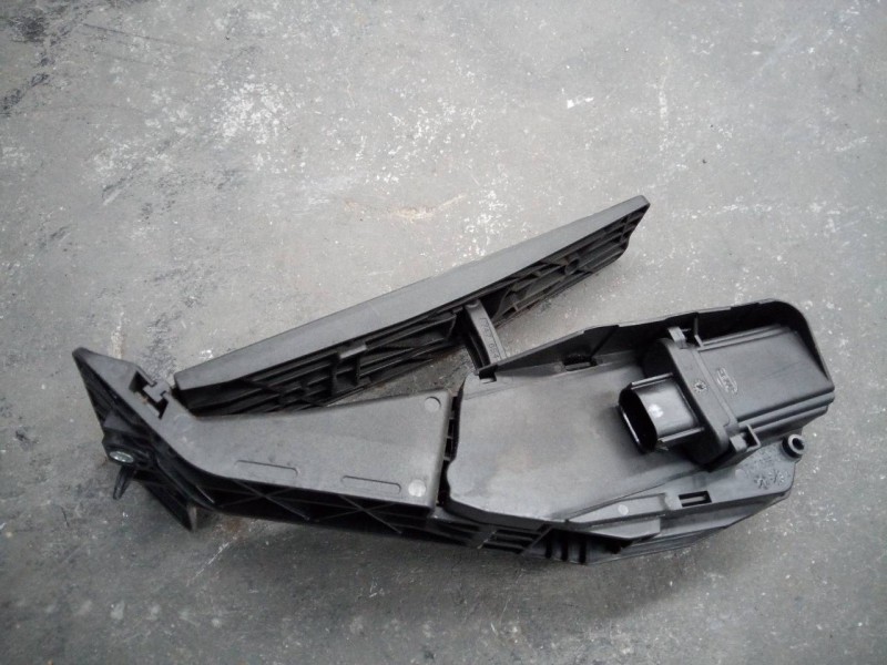 Recambio de pedal acelerador para bmw x1 (e84) xdrive 20d referencia OEM IAM 3542679374301 6PV00937921 