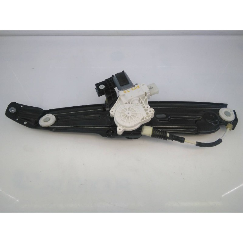 Recambio de elevalunas trasero derecho para bmw serie 5 lim. (f10) 520d referencia OEM IAM 7182122F10S  E1-A3-12-2