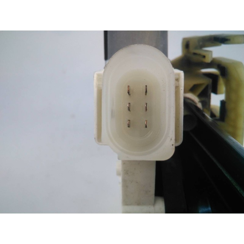 Recambio de elevalunas trasero derecho para bmw serie 5 lim. (f10) 520d referencia OEM IAM 7182122F10S  E1-A3-12-2