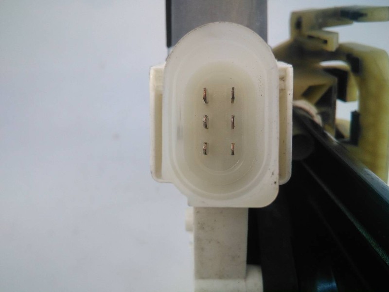 Recambio de elevalunas trasero derecho para bmw serie 5 lim. (f10) 520d referencia OEM IAM 7182122F10S  E1-A3-12-2