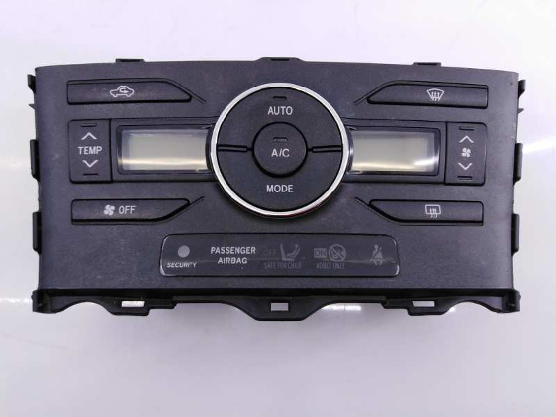 Recambio de mando climatizador para toyota auris luna referencia OEM IAM 5590002321  E3-B2-14-3