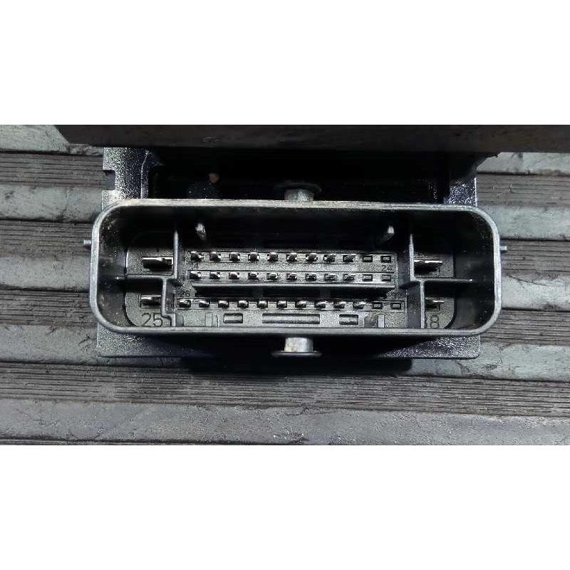 Recambio de abs para opel vivaro furgón/combi (07.2006 =>) furgón 2.7t l1h1 referencia OEM IAM 0265232256 83B03AAY1 P3-B8-23-2