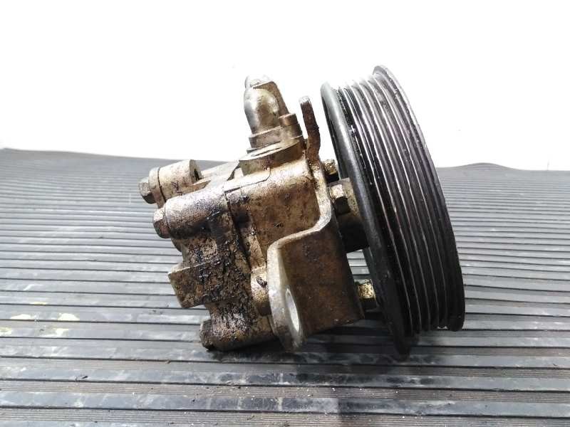 Recambio de bomba direccion para nissan x-trail (t30) le referencia OEM IAM 2Y044422 8H305 P3-B4-23-3