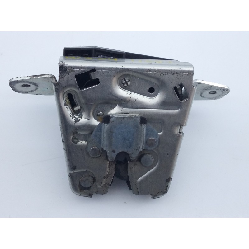 Recambio de cerradura maletero / porton para mercedes-benz clase c (w204) familiar 220 t cdi (204.208) referencia OEM IAM A20474