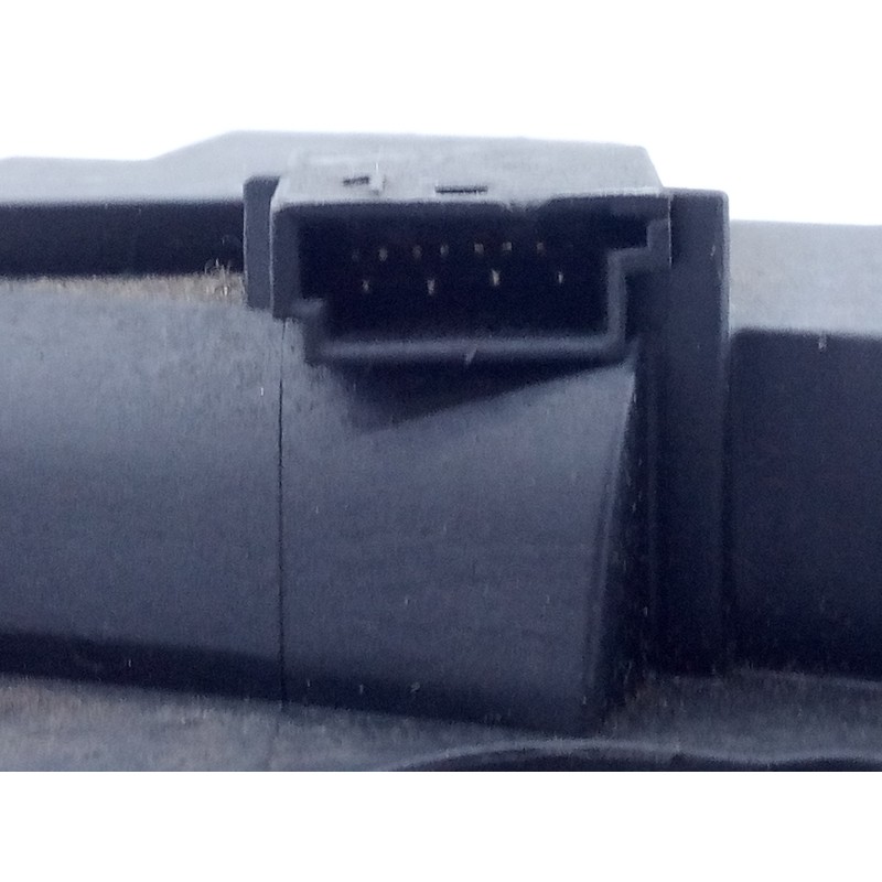 Recambio de cerradura maletero / porton para mercedes-benz clase c (w204) familiar 220 t cdi (204.208) referencia OEM IAM A20474