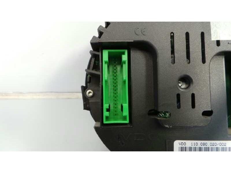Recambio de cuadro instrumentos para audi a2 (8z) 1.4 referencia OEM IAM 8Z0920900A  E2-A1-8-3