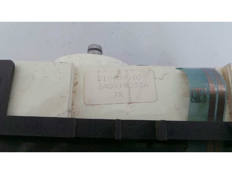 Recambio de cuadro instrumentos para seat marbella 0.9 referencia OEM IAM 21043001  E1-B6-7-2