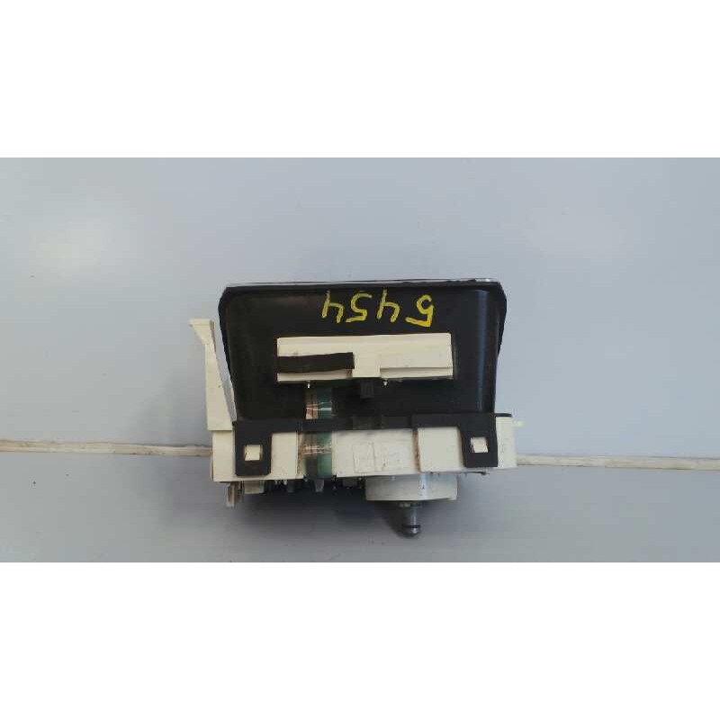 Recambio de cuadro instrumentos para seat marbella 0.9 referencia OEM IAM 21043001  E1-B6-7-2