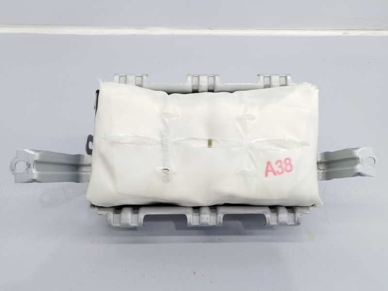 Recambio de airbag delantero derecho para toyota hilux (kun) referencia OEM IAM 1L0L93216PD6  E2-B4-19-1